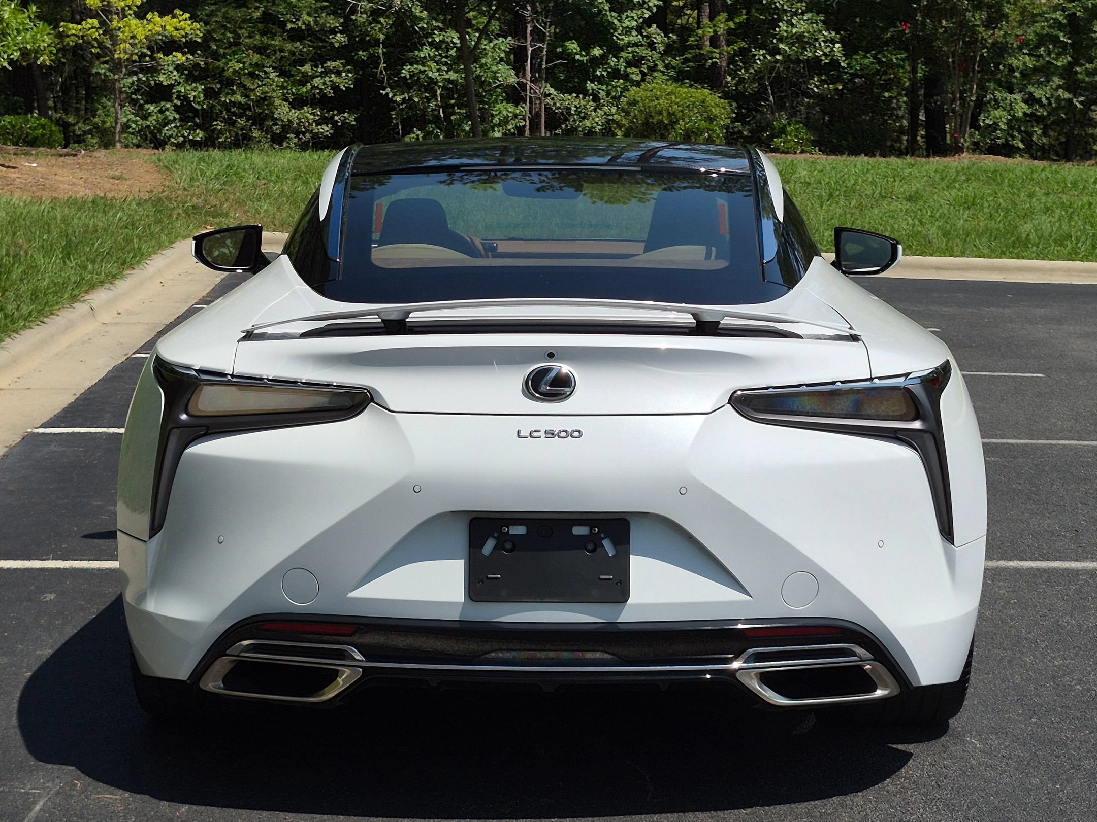 Used 2023 Lexus LC 500 Coupe w/ Dynamic Handling Package RWD image 27