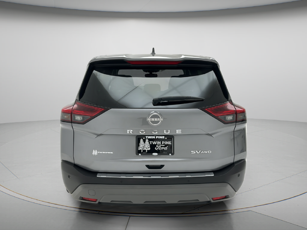 Used 2023 Nissan Rogue SV AWD/4WD image 8