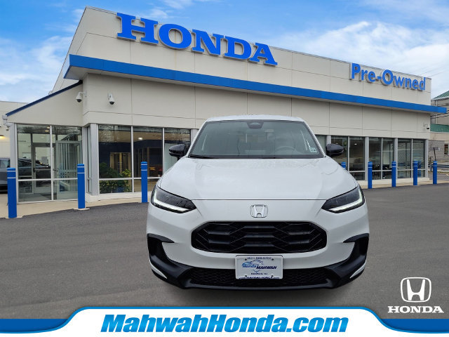 Used 2024 Honda HR-V Sport image 2