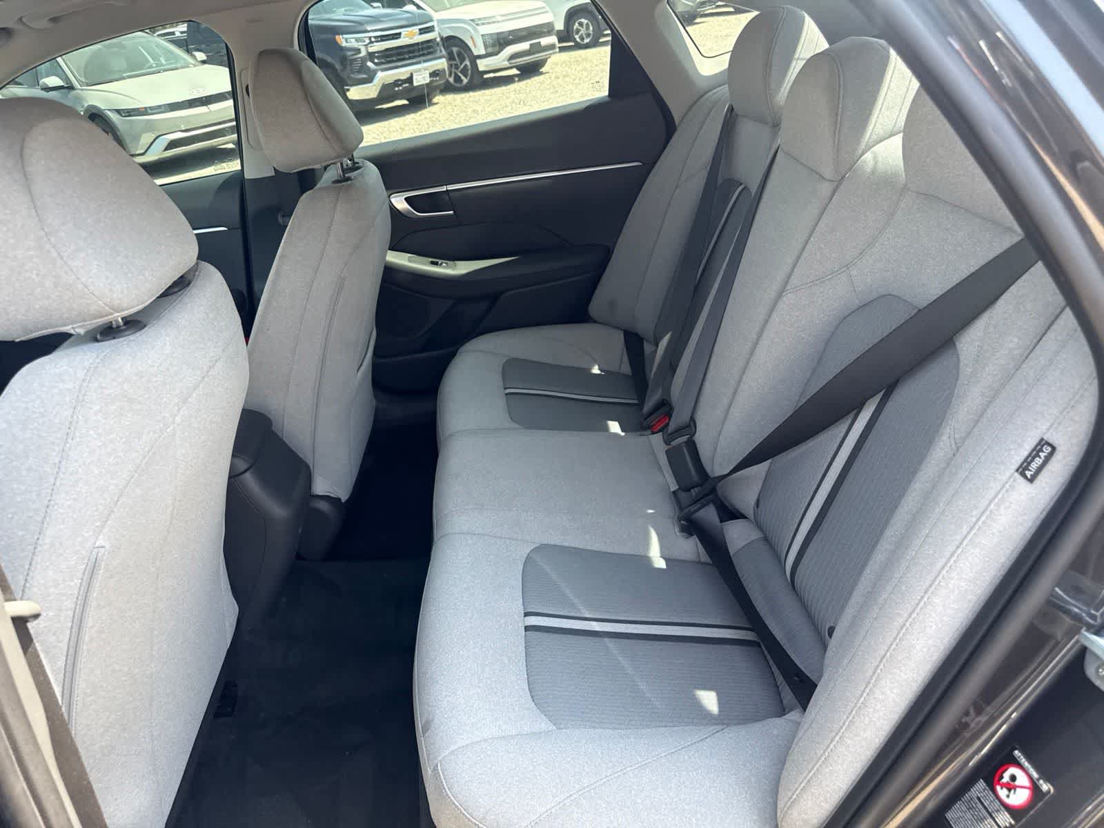 Used 2021 Hyundai Sonata SE FWD image 14