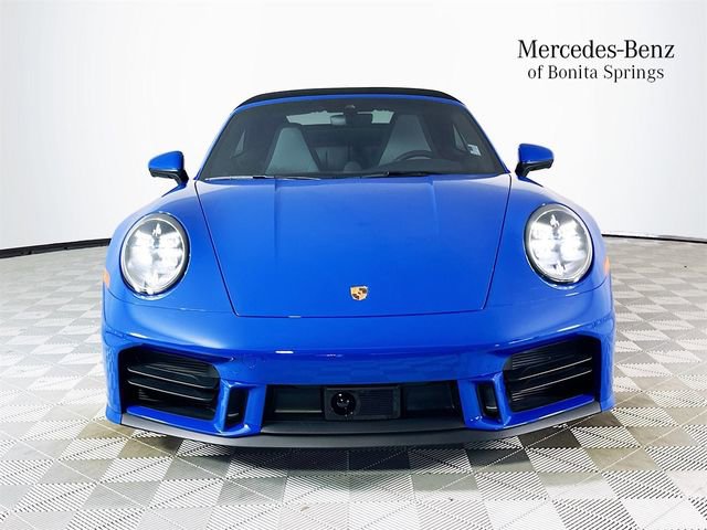 Used 2025 Porsche 911 Carrera RWD image 2