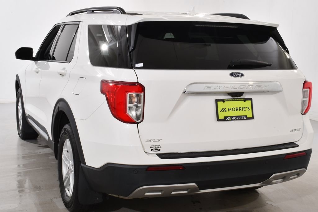 Used 2022 Ford Explorer XLT w/ Equipment Group 202A AWD/4WD image 14