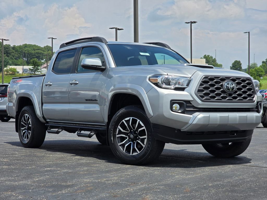 Used 2022 Toyota Tacoma TRD Sport w/ Black Out Package (TMS)