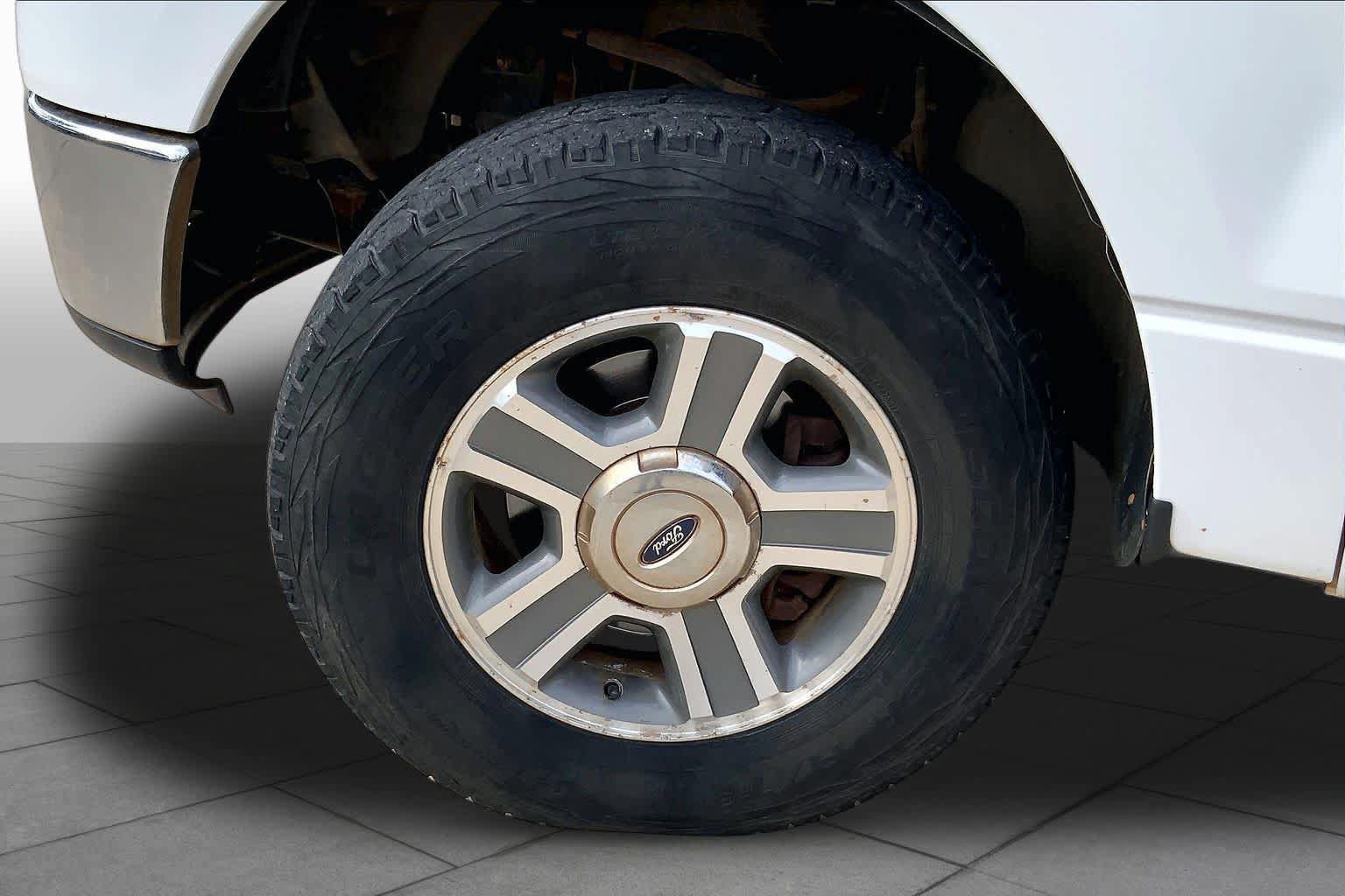 Used 2007 Ford F150 XLT AWD/4WD image 10