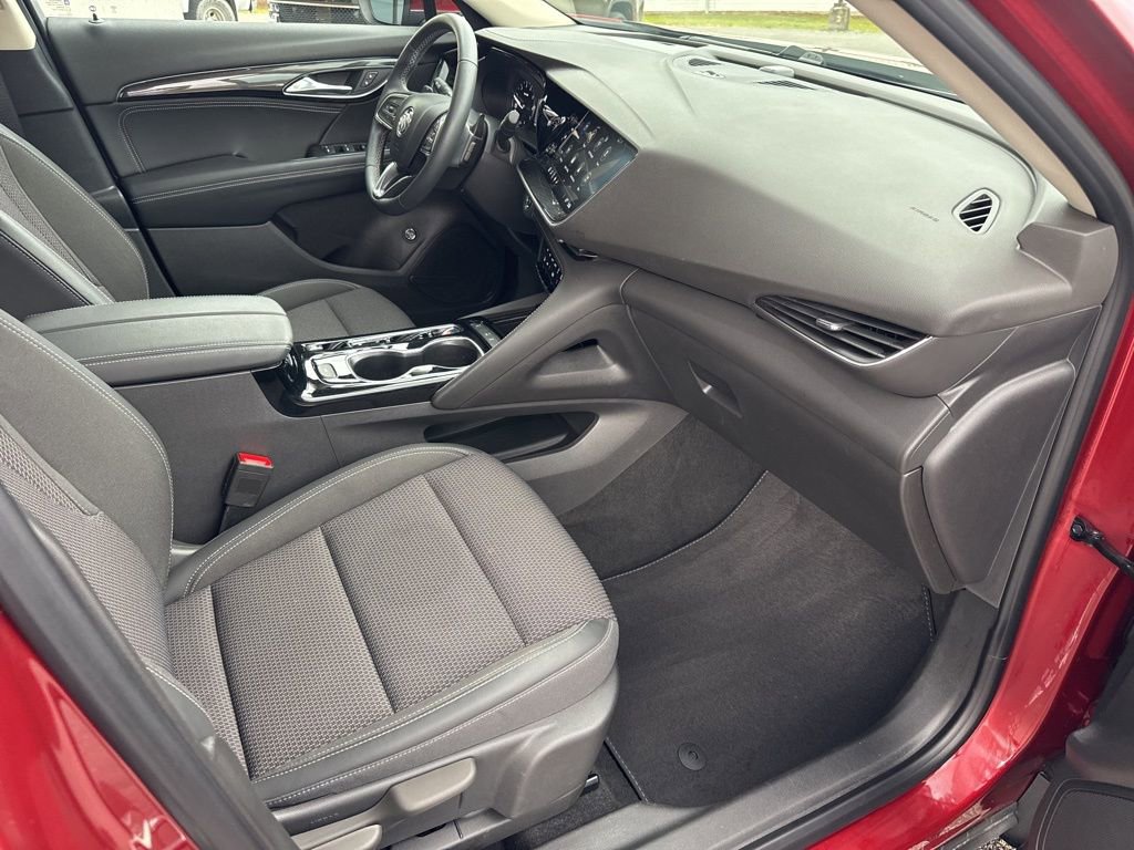 Used 2023 Buick Envision Preferred FWD image 17