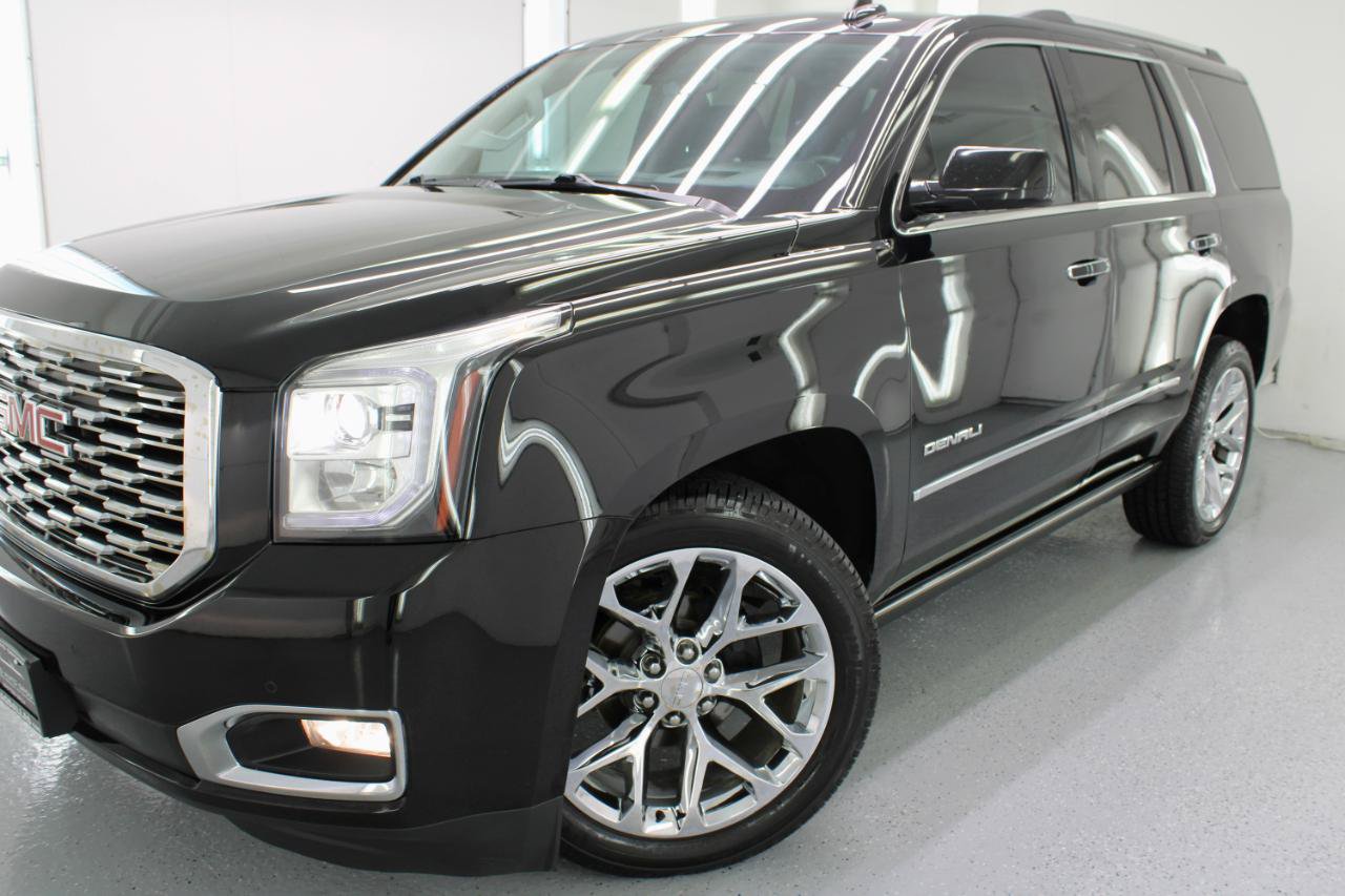 Used 2020 GMC Yukon Denali w/ Denali Premium Package AWD/4WD image 12