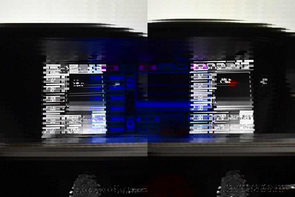 Used 2013 Lexus ES 300h image 43