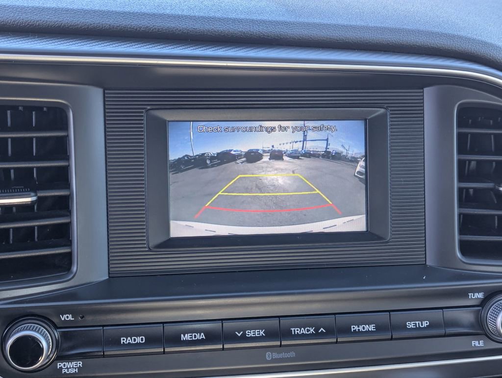 Used 2019 Hyundai Elantra SE w/ Cargo Package image 17
