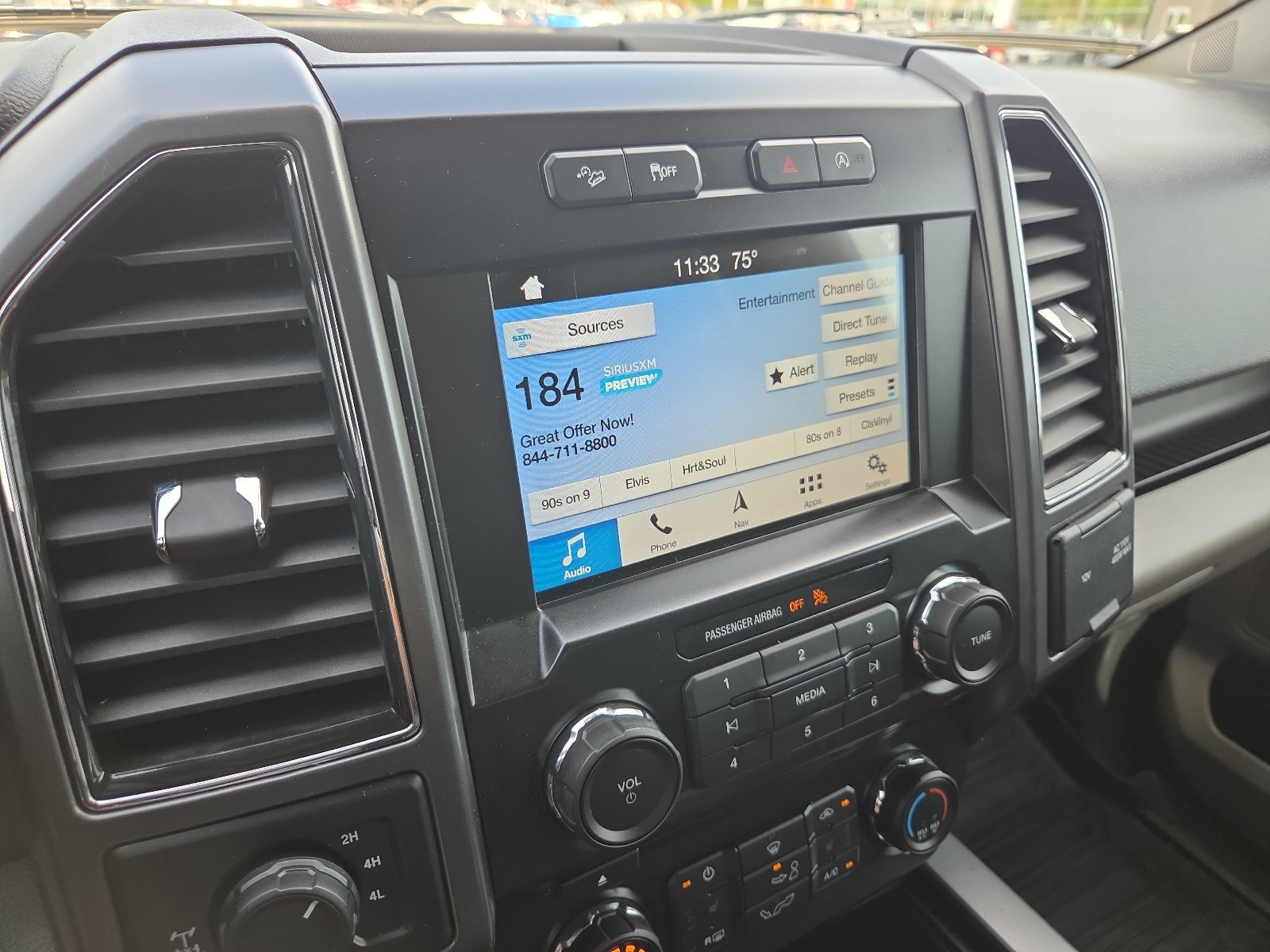 Used 2018 Ford F150 XLT w/ Equipment Group 302A Luxury AWD/4WD image 16