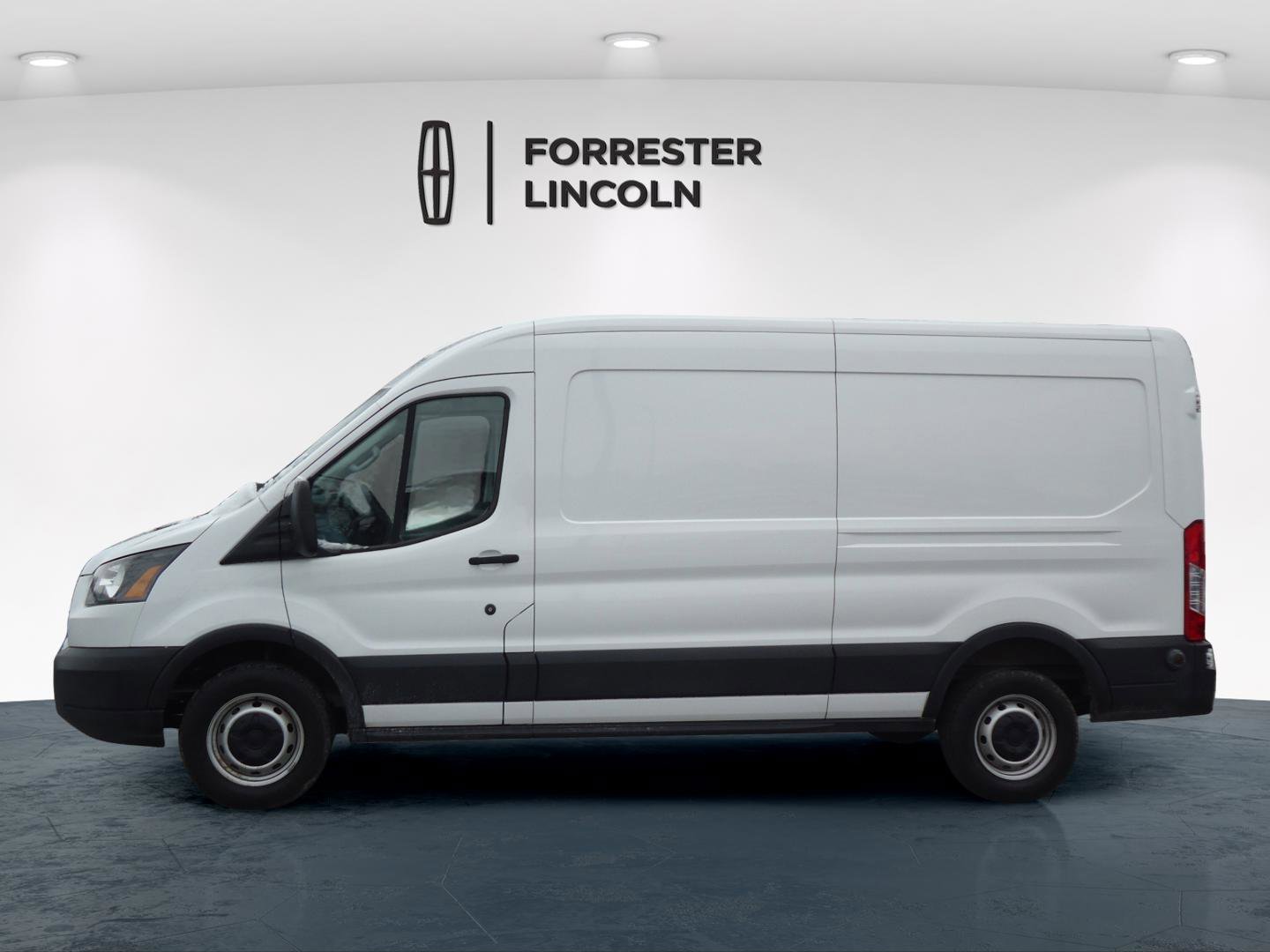 Used 2019 Ford Transit 250 148 Medium Roof w/ Interior Upgrade Package RWD image 6