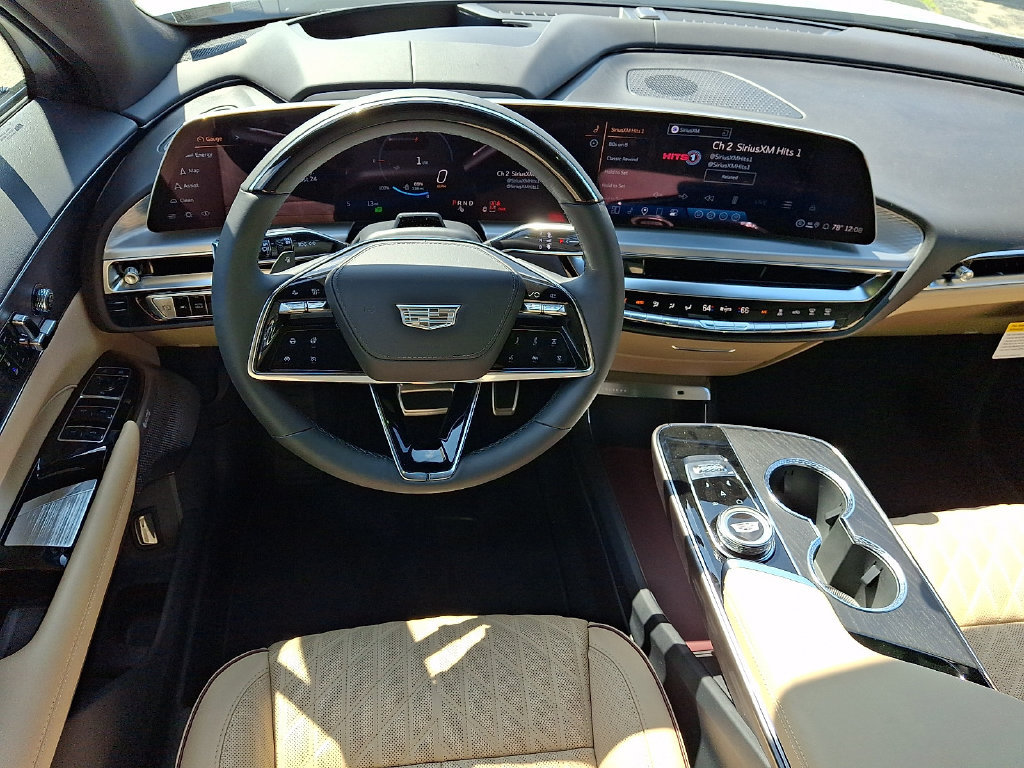 New 2026 Cadillac Lyriq Signature Luxury w/ Nappa Leather Package AWD/4WD image 7