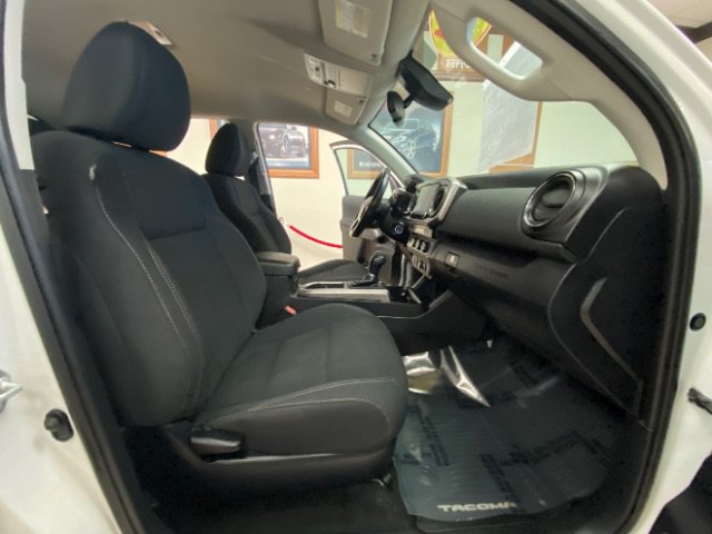 Used 2021 Toyota Tacoma 2WD Double Cab image 15