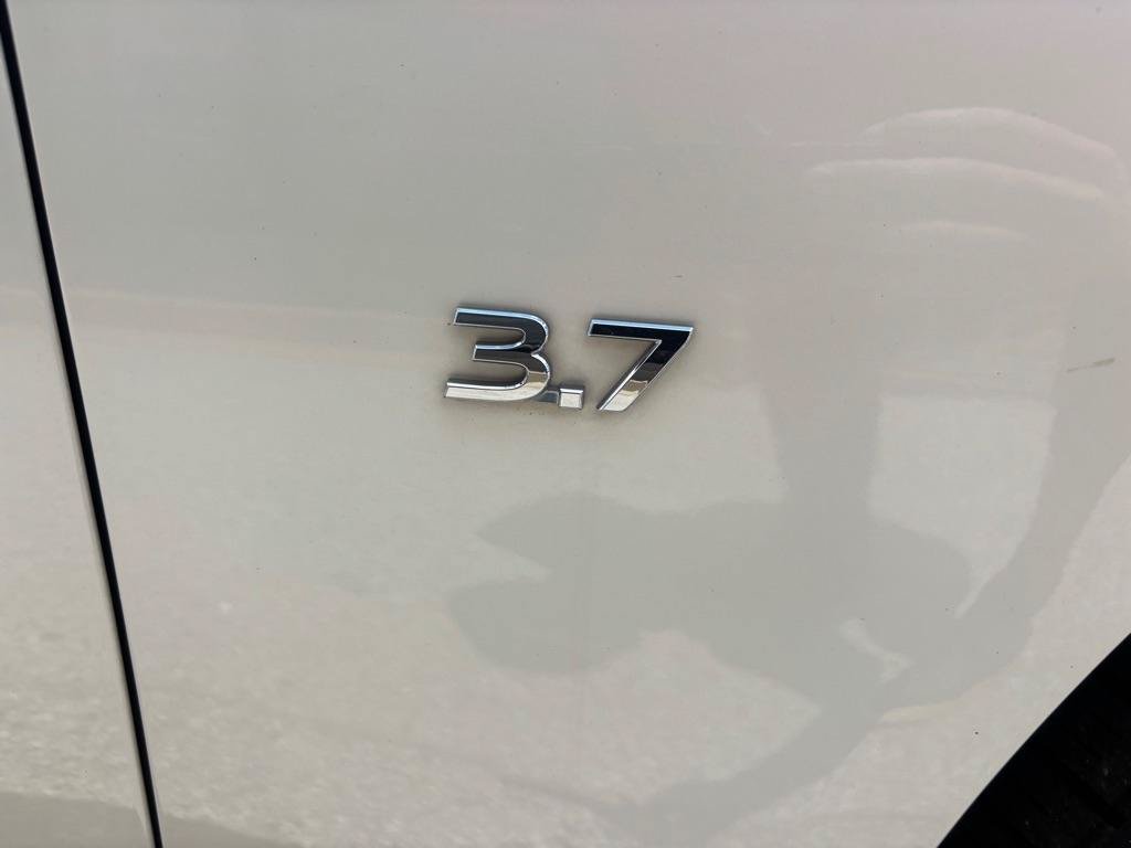 Used 2019 INFINITI Q70 Luxe RWD image 7