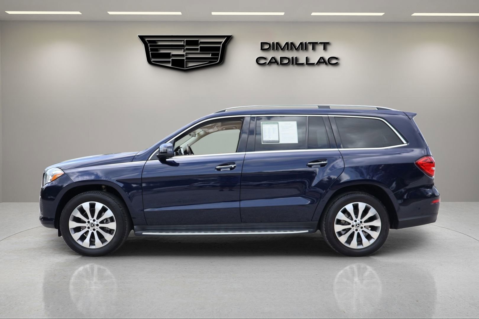 Used 2019 Mercedes-Benz GLS 450 4MATIC image 2