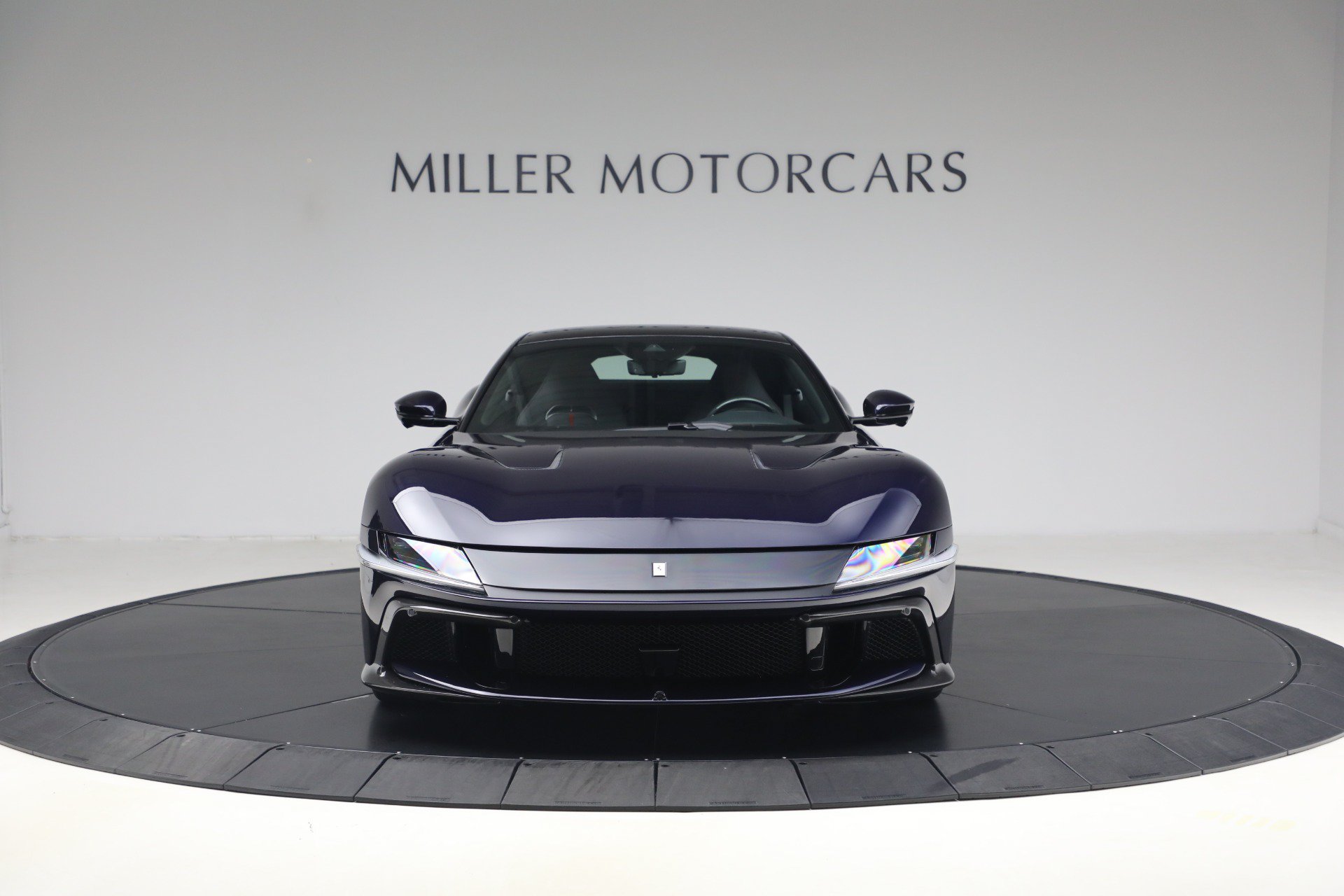 Used 2025 Ferrari 12Cilindri RWD image 13