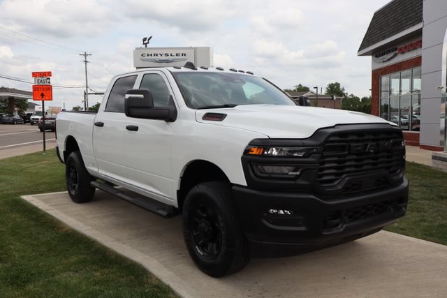 New 2026 RAM 3500 Tradesman AWD/4WD image 4