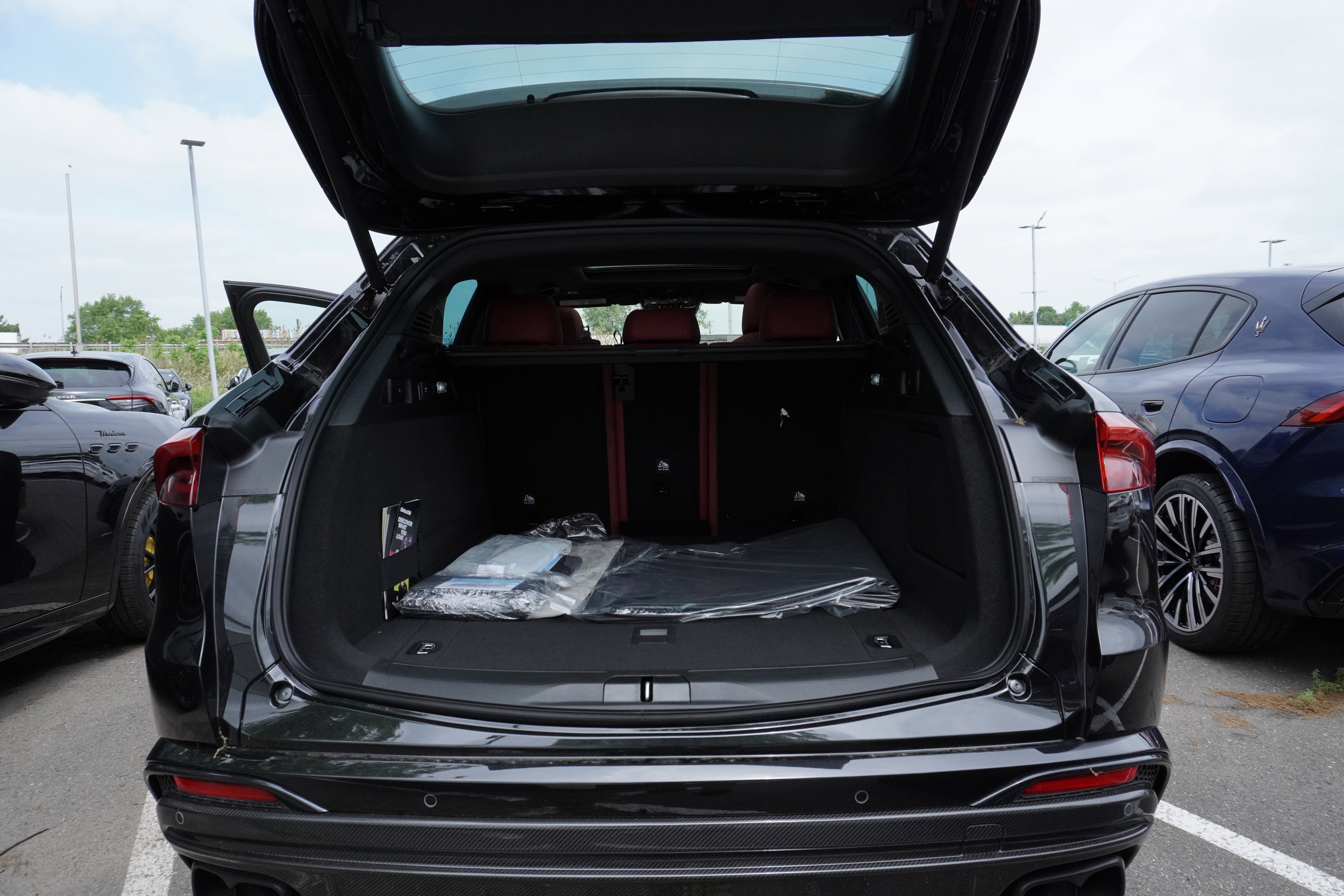 New 2025 Maserati Grecale Trofeo image 37