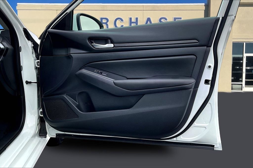 Used 2022 Nissan Altima 2.5 S image 30