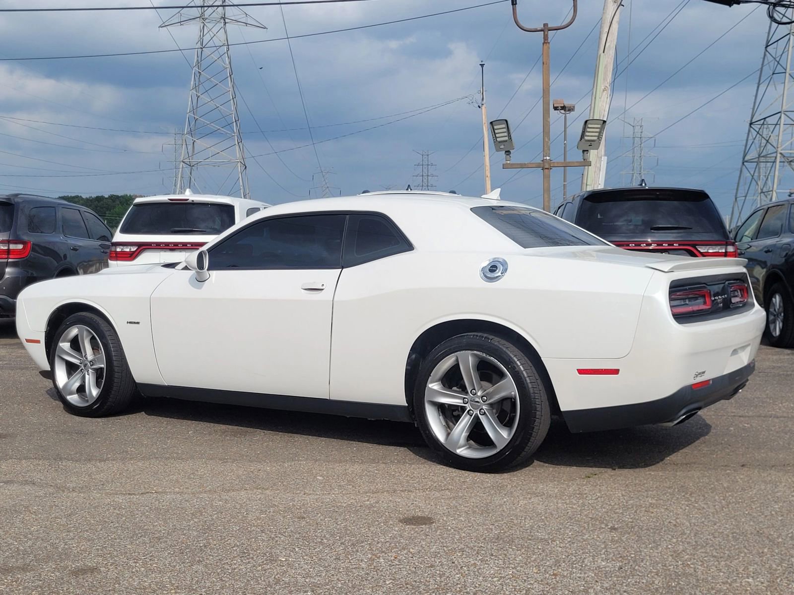 Used 2015 Dodge Challenger R/T w/ Quick Order Package 28B R/T RWD image 14