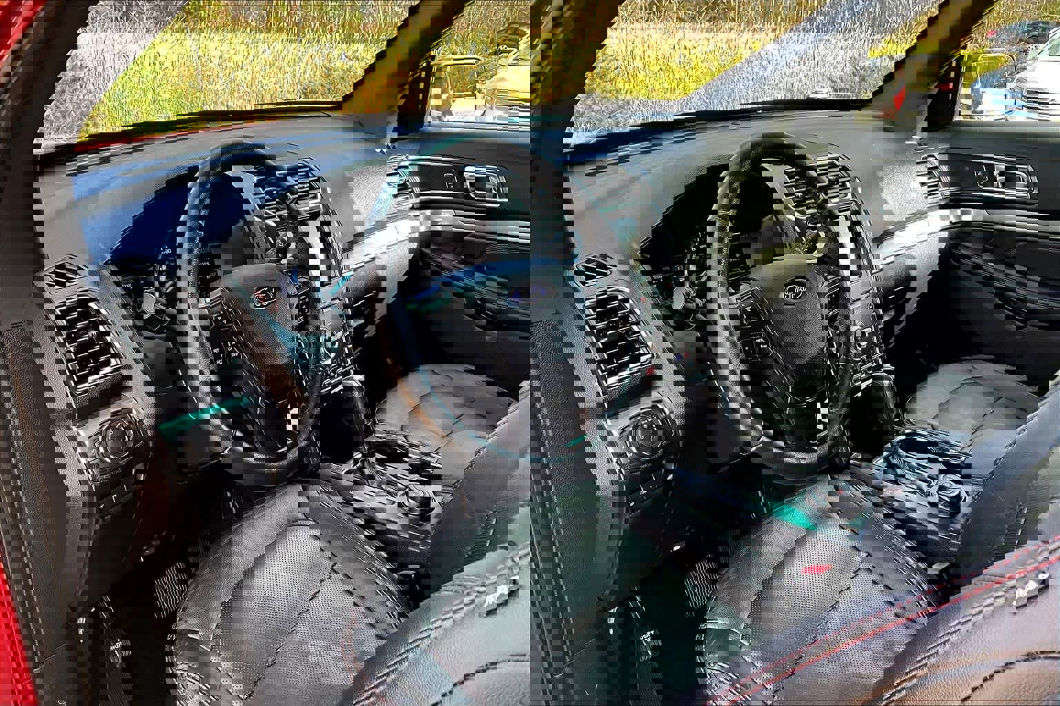 Used 2019 Ford Explorer Sport w/ Equipment Group 401A image 17