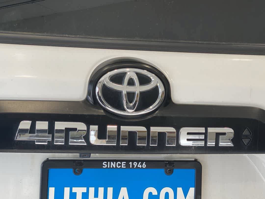 Certified 2021 Toyota 4Runner TRD Off-Road Premium w/ Moonroof Package AWD/4WD image 12