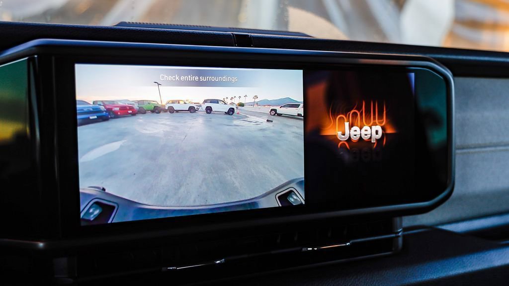 New 2026 Jeep Gladiator Sport image 25