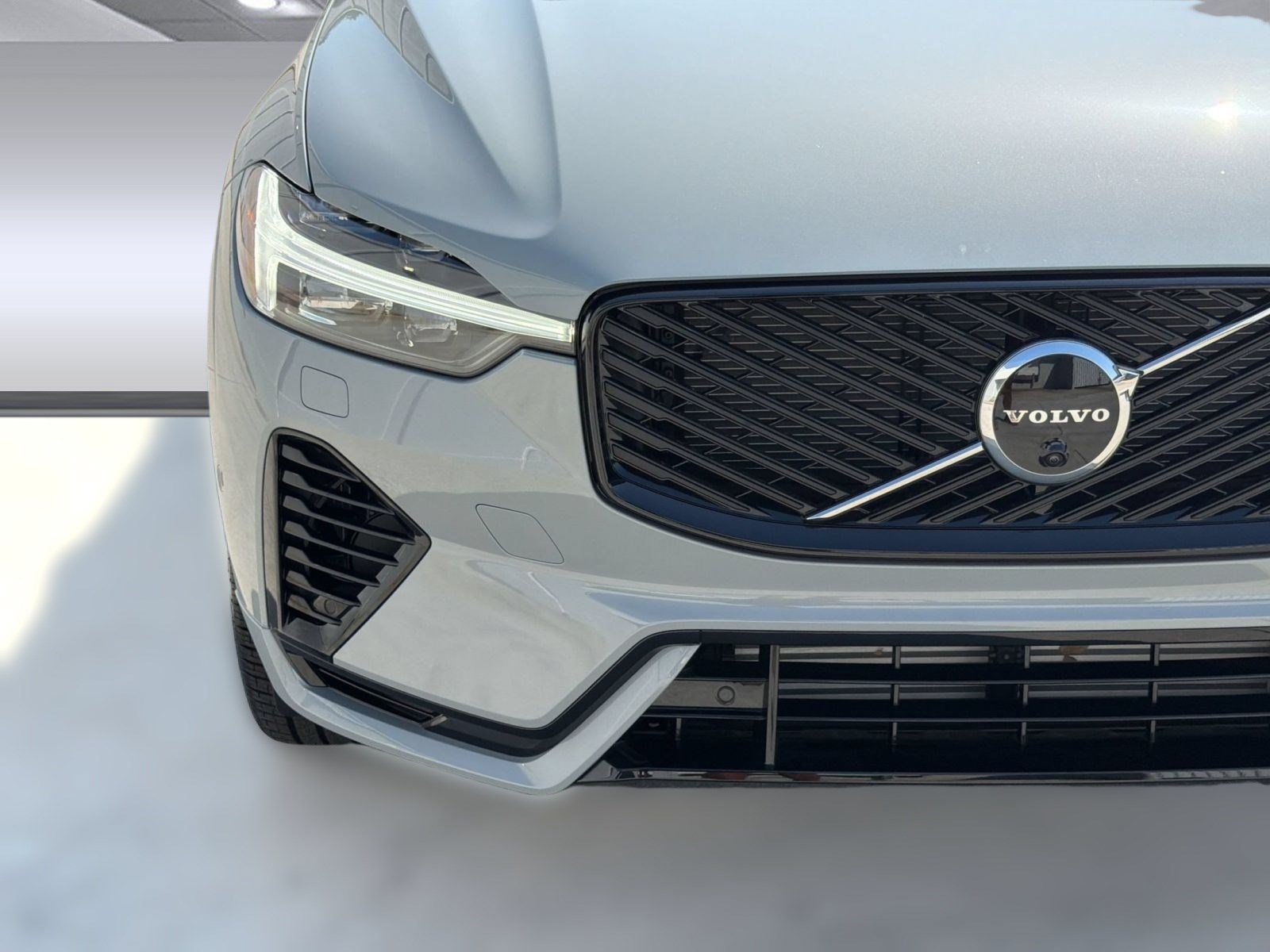 New 2026 Volvo XC60 T8 Ultra w/ Climate Package AWD/4WD image 29
