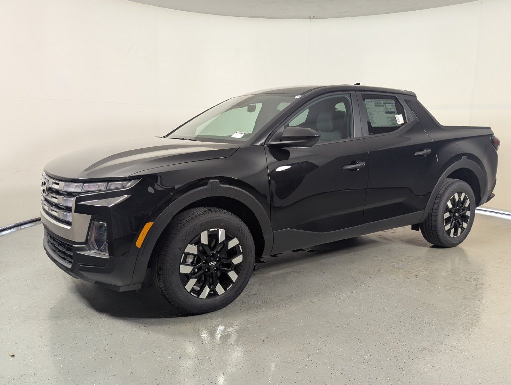 New 2027 Hyundai Santa Cruz SE FWD image 3