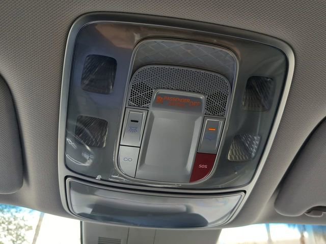 Used 2024 Genesis GV80 2.5T image 24