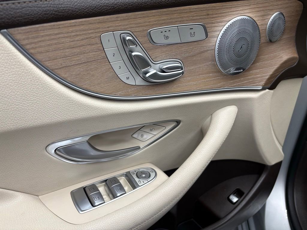 Used 2018 Mercedes-Benz E 400 Coupe image 33
