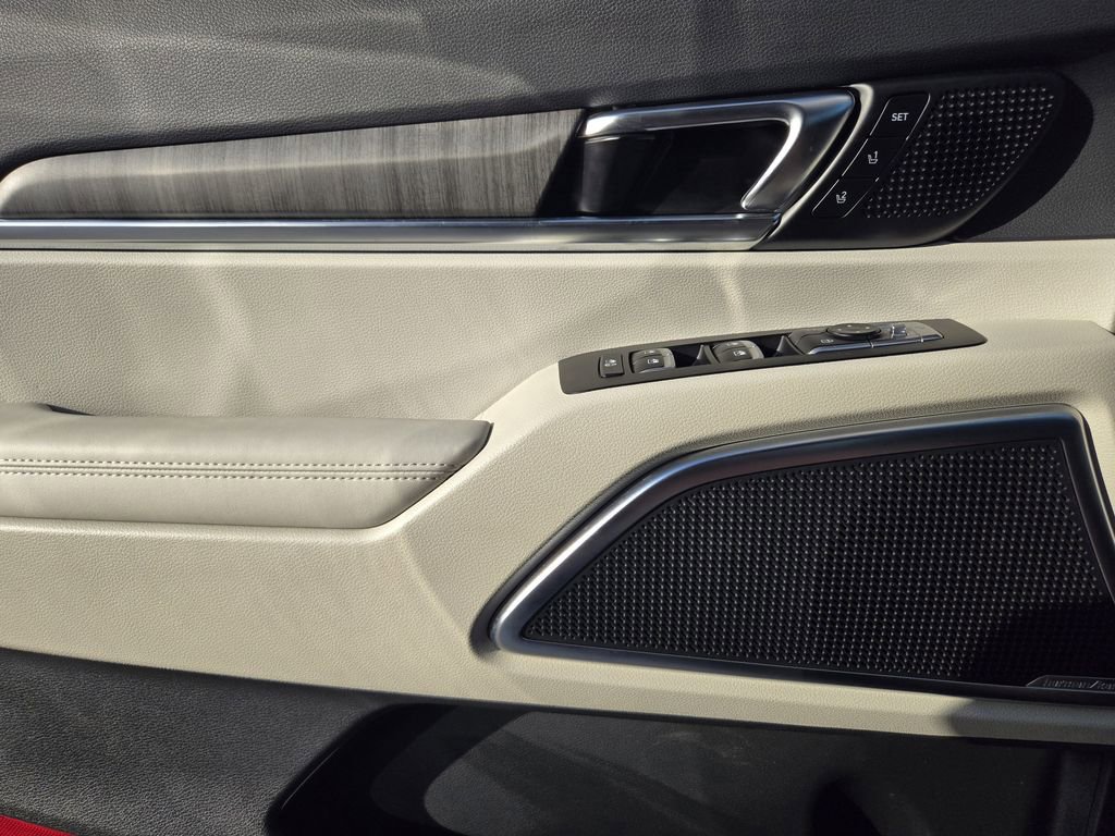 Used 2024 Kia Telluride SX Prestige image 22