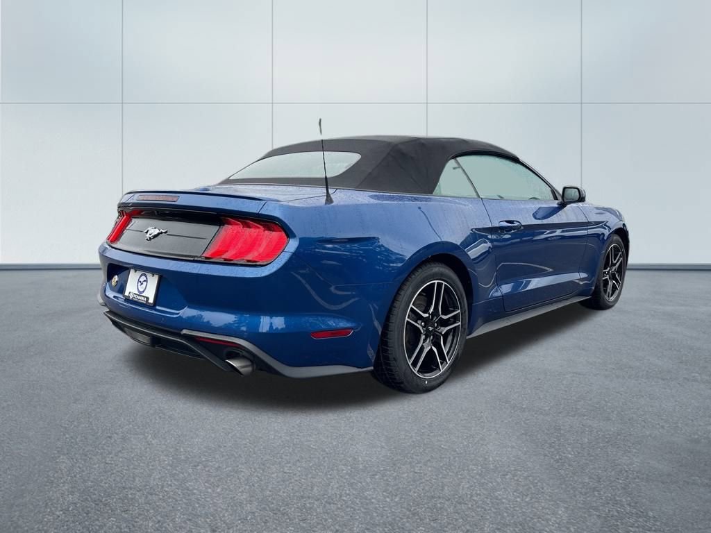 Used 2023 Ford Mustang Premium image 5