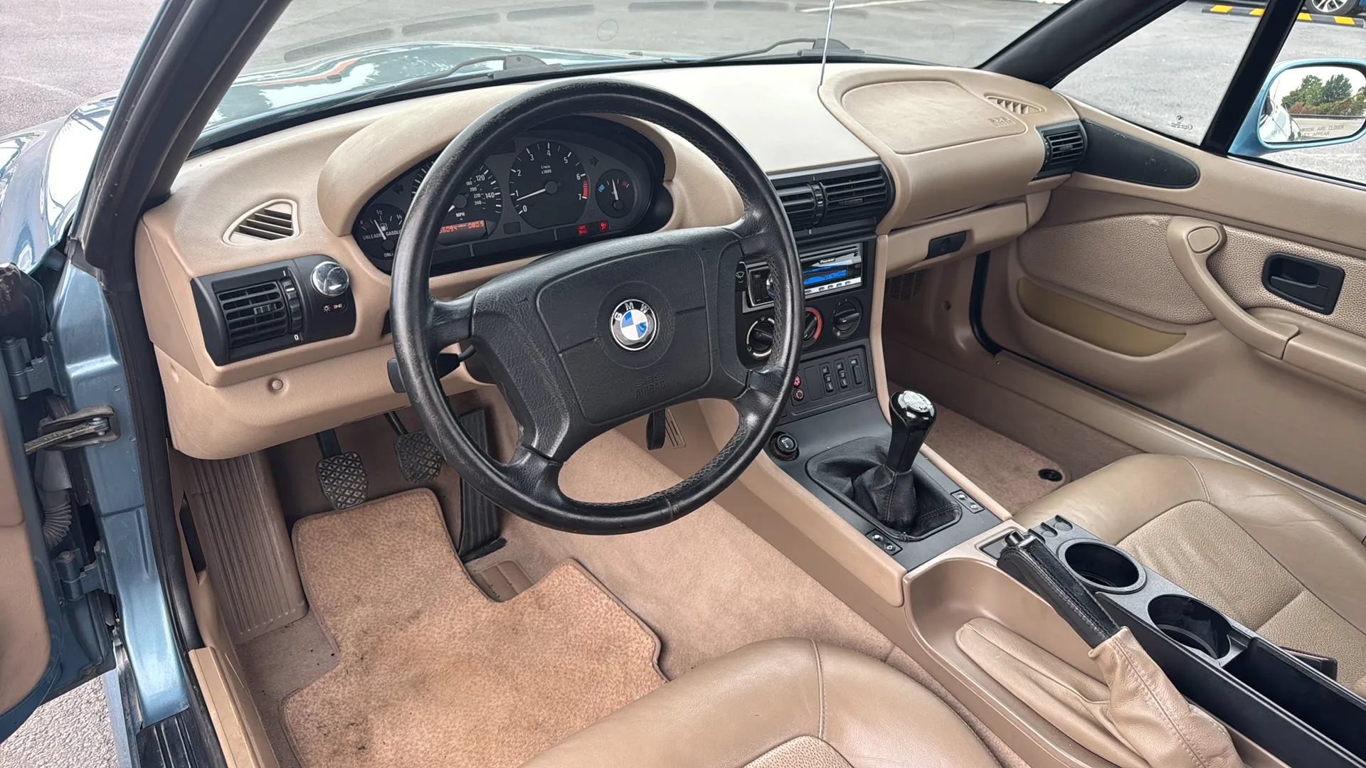 Used 1998 BMW Z3 1.9 RWD image 2