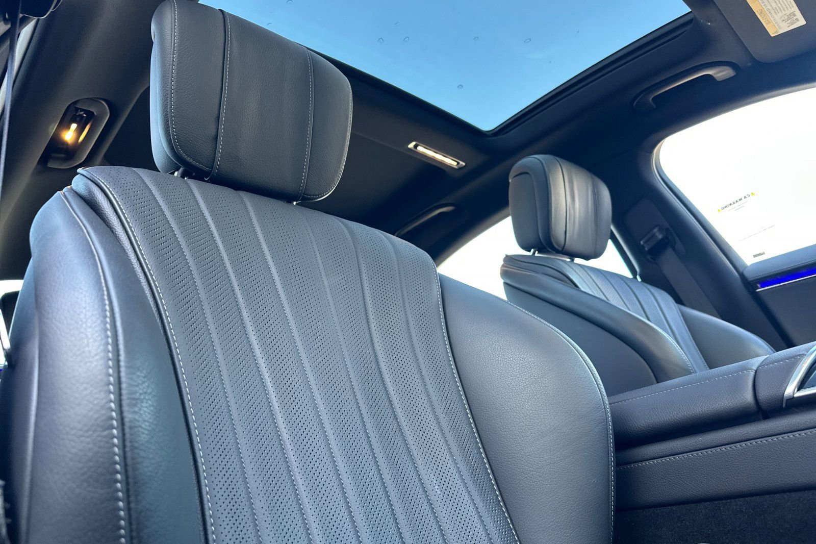 Used 2023 Mercedes-Benz S 500 4MATIC image 15