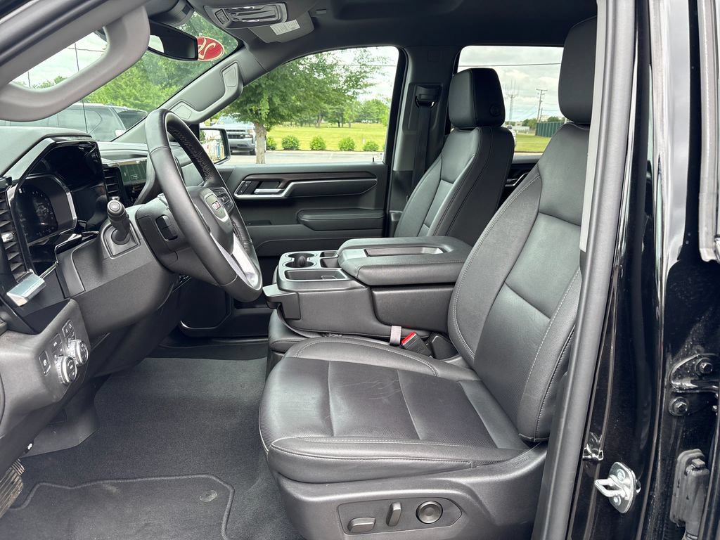 Certified 2026 GMC Sierra 1500 SLT AWD/4WD image 13