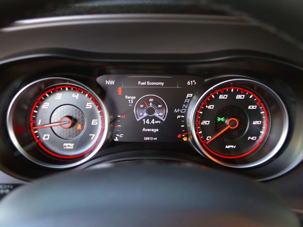 Used 2023 Dodge Charger SXT RWD image 12