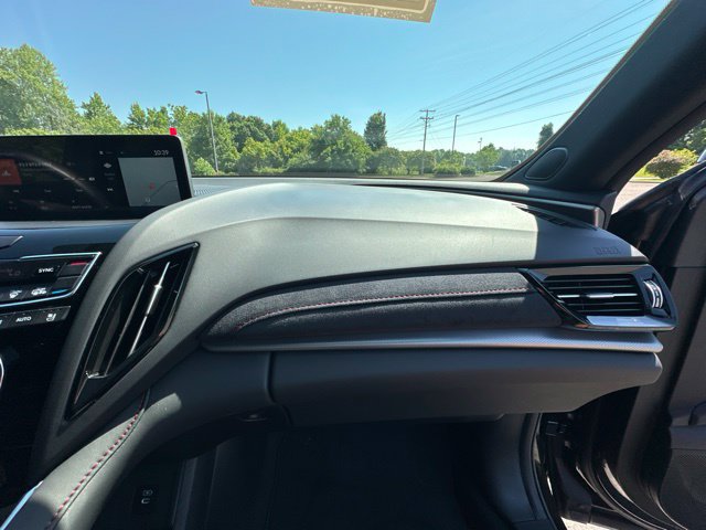 Used 2023 Acura RDX w/ Advance Package FWD image 16