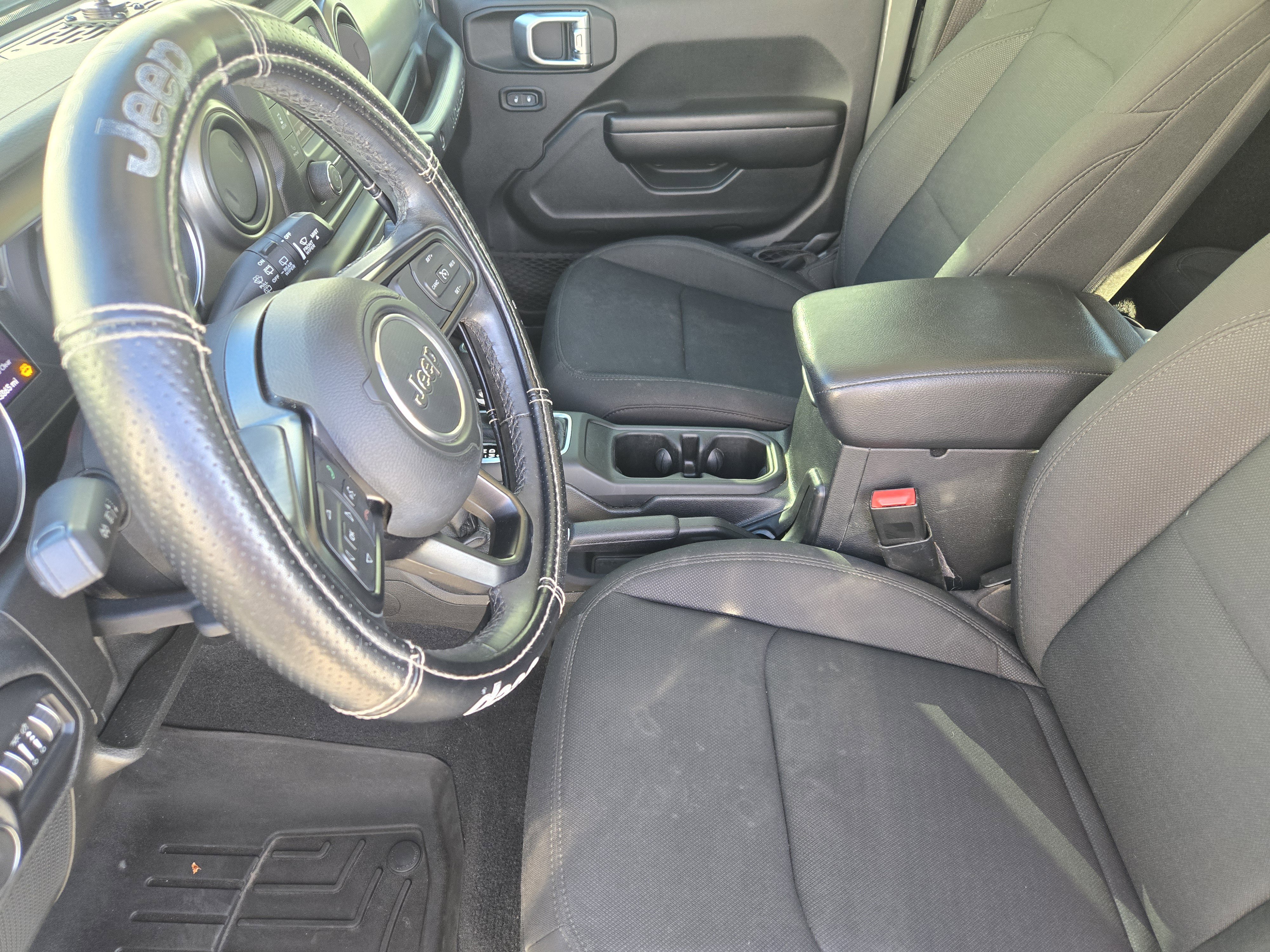 Used 2020 Jeep Wrangler Sport S image 15