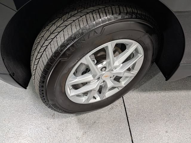 Used 2023 Chevrolet Equinox LT image 9