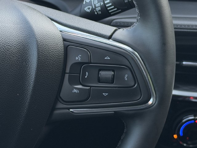 Certified 2025 Buick Encore GX Sport Touring FWD image 14