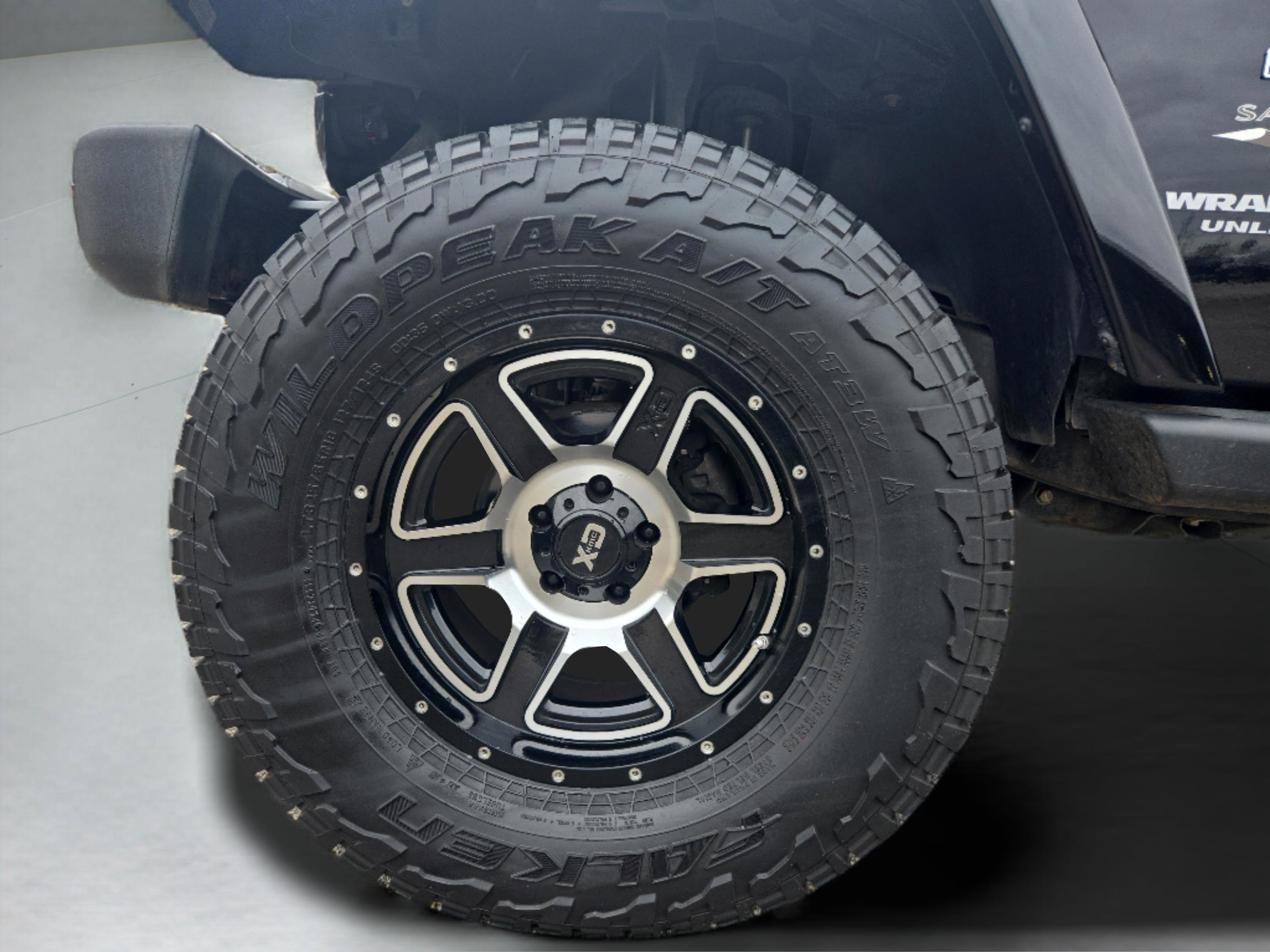 Used 2017 Jeep Wrangler Unlimited Sahara image 10