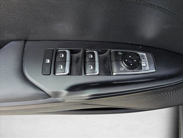 Used 2022 Kia K5 LXS image 10