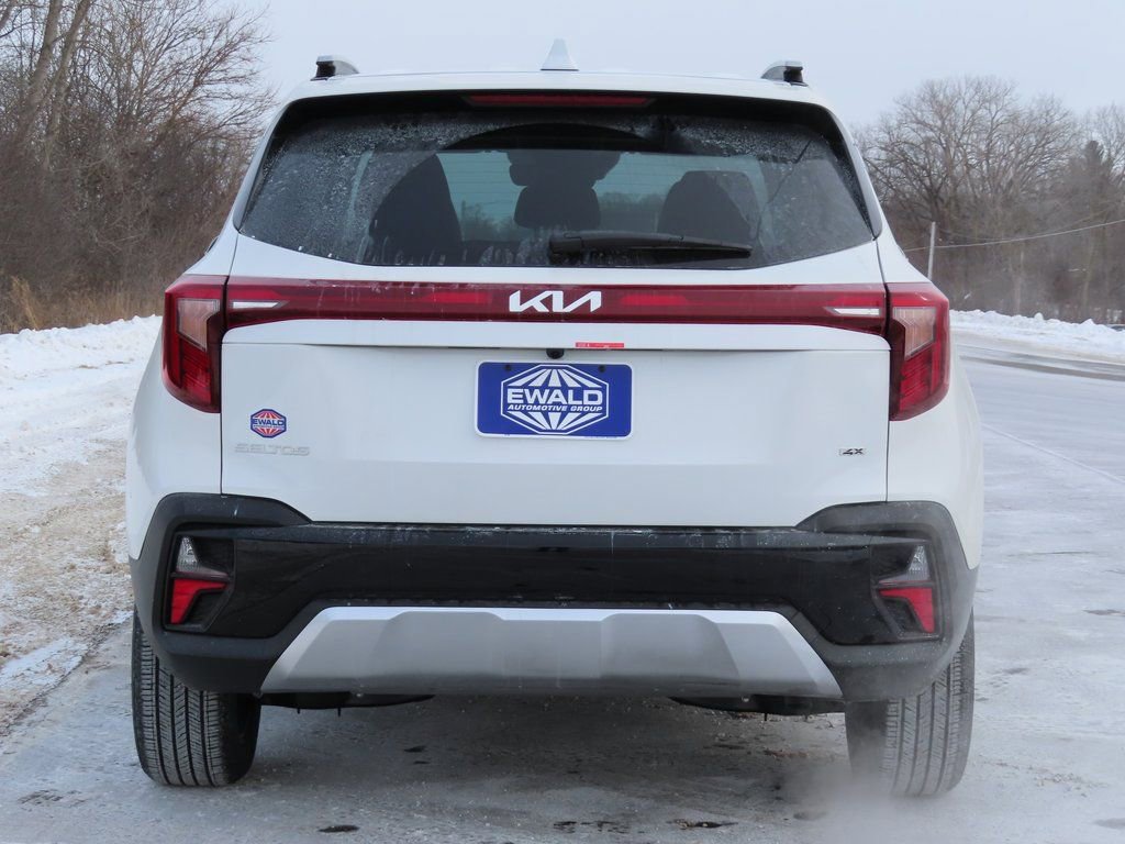 New 2026 Kia Seltos EX image 18