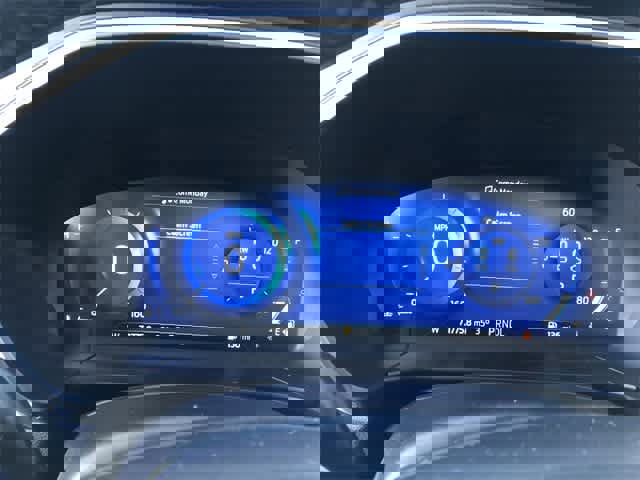 Used 2020 Ford Escape Titanium image 14