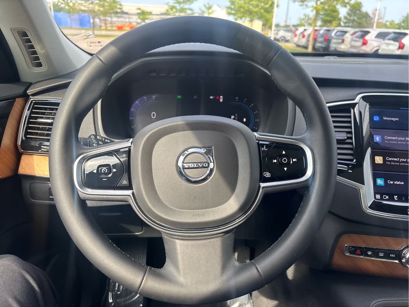 Used 2023 Volvo XC90 B6 Plus w/ Protection Package Premier AWD/4WD image 16