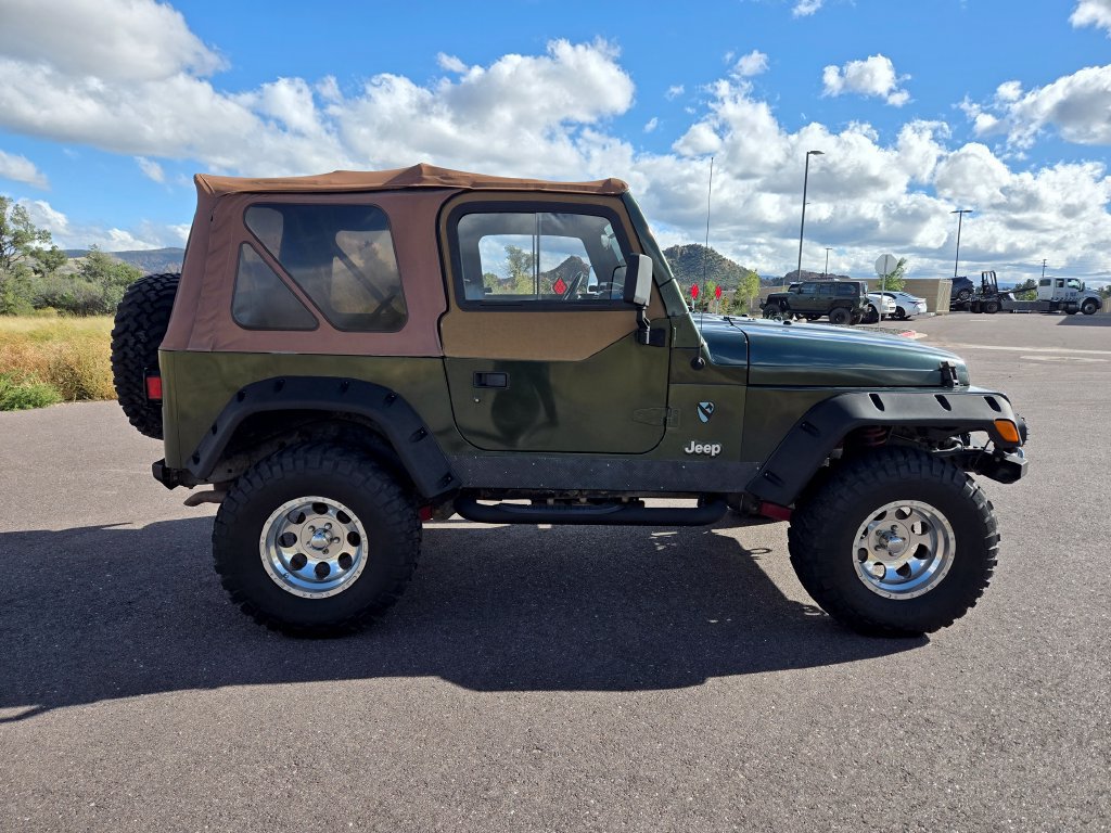 Used 1997 Jeep Wrangler SE AWD/4WD image 3