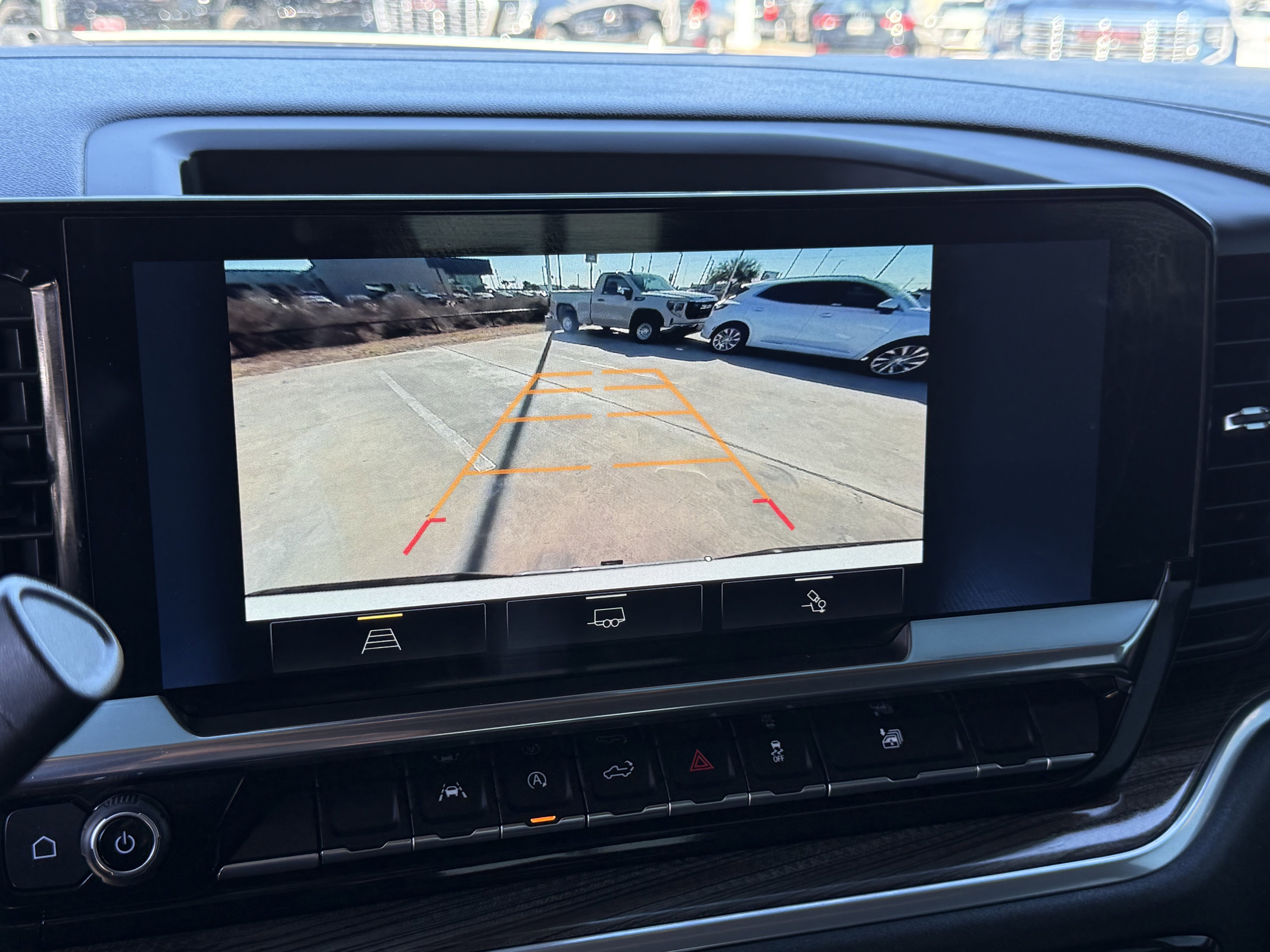 Used 2025 Chevrolet Silverado 1500 LT w/ Leather Package image 19