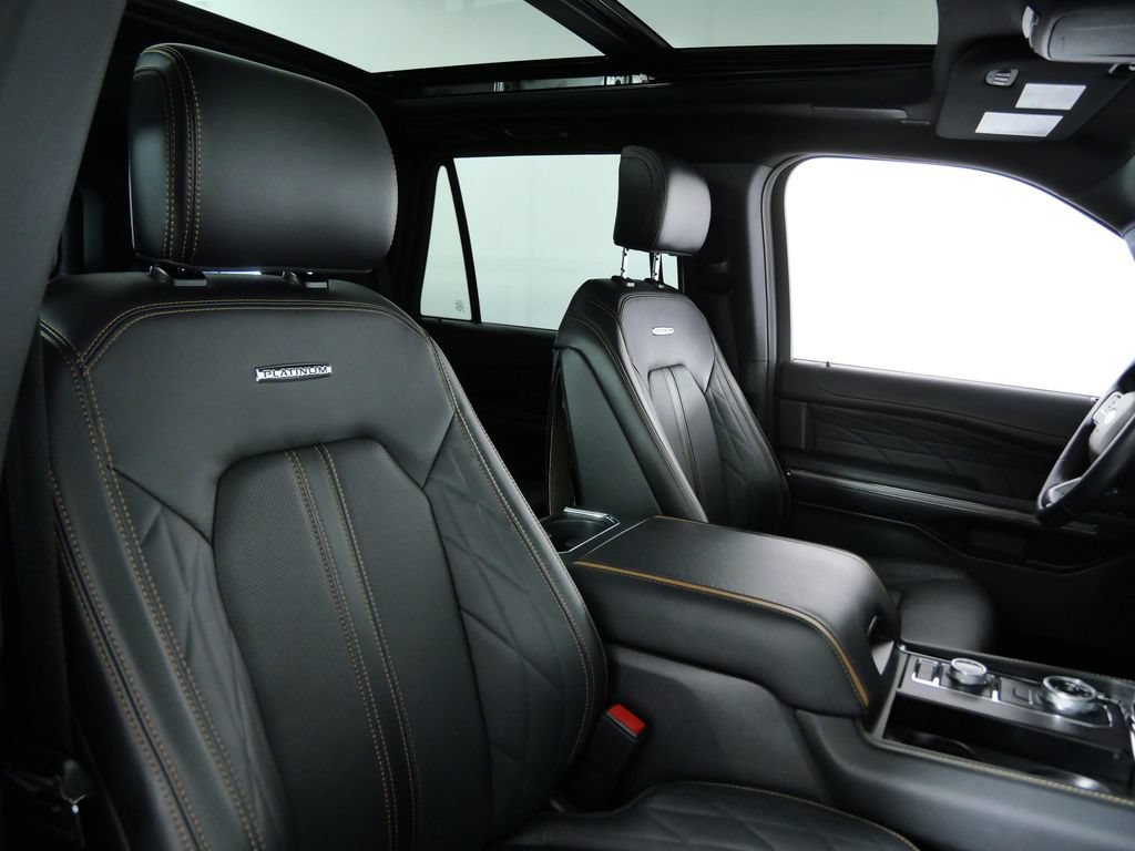 Used 2023 Ford Expedition Platinum AWD/4WD image 8