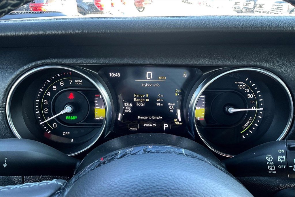 Used 2021 Jeep Wrangler Unlimited Sahara w/ Cold Weather Group AWD/4WD image 22