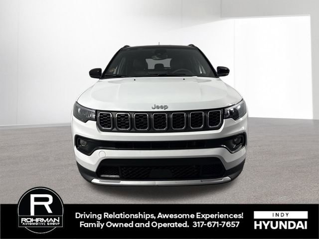 Used 2025 Jeep Compass Limited image 8